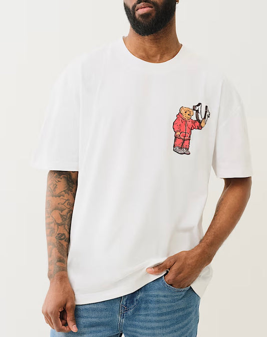 CAMISETA DE OSITO CON CUELLO REDONDO SS