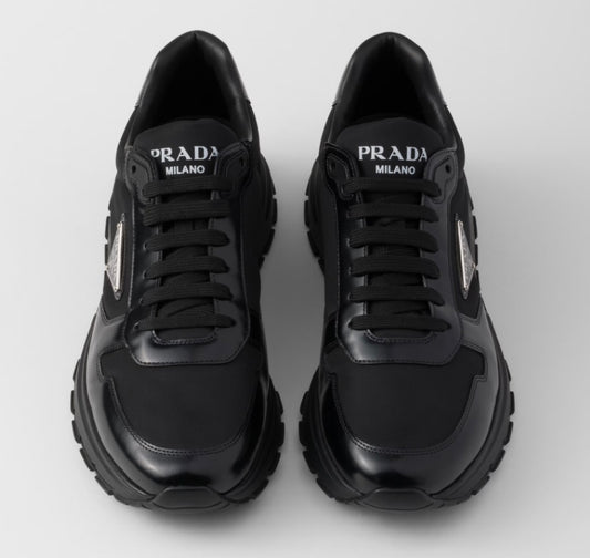 Prax 01 de Re-Nylon y piel cepillada