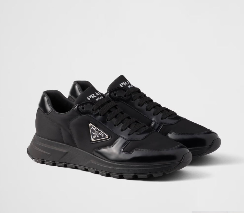 Prax 01 de Re-Nylon y piel cepillada