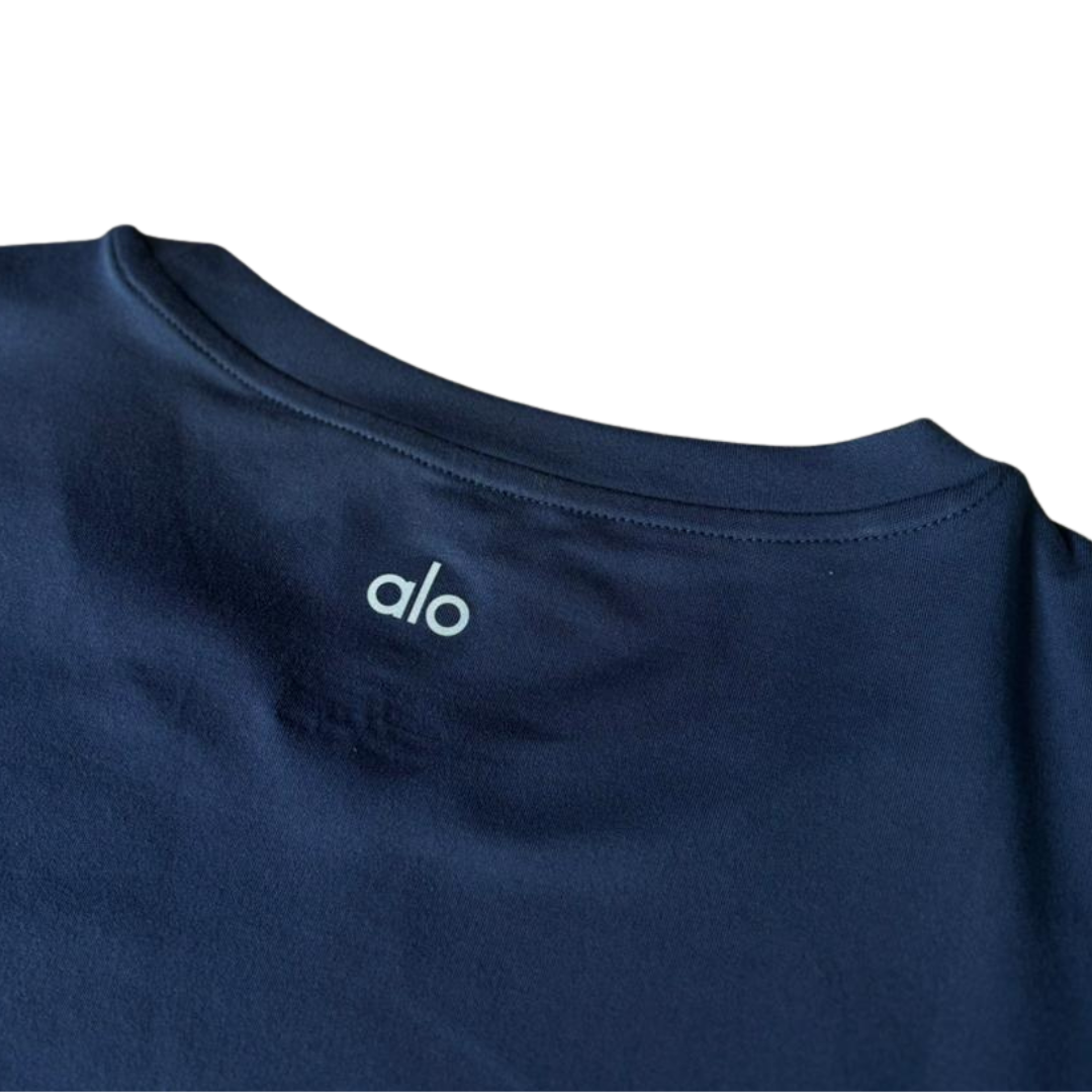 PLAYERA ALO YOGA