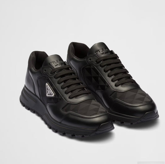 Zapatillas altas de piel y Re-Nylon