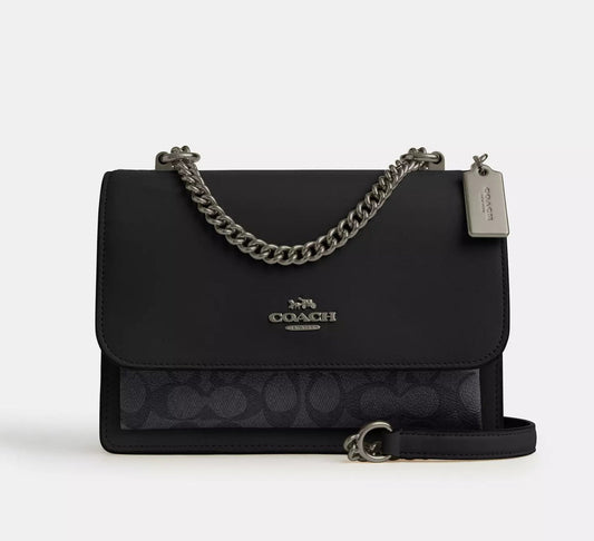 Bolso Coach bandolera Klare en lona exclusiva