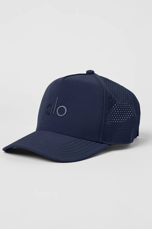 Performance District Trucker HatGorra
