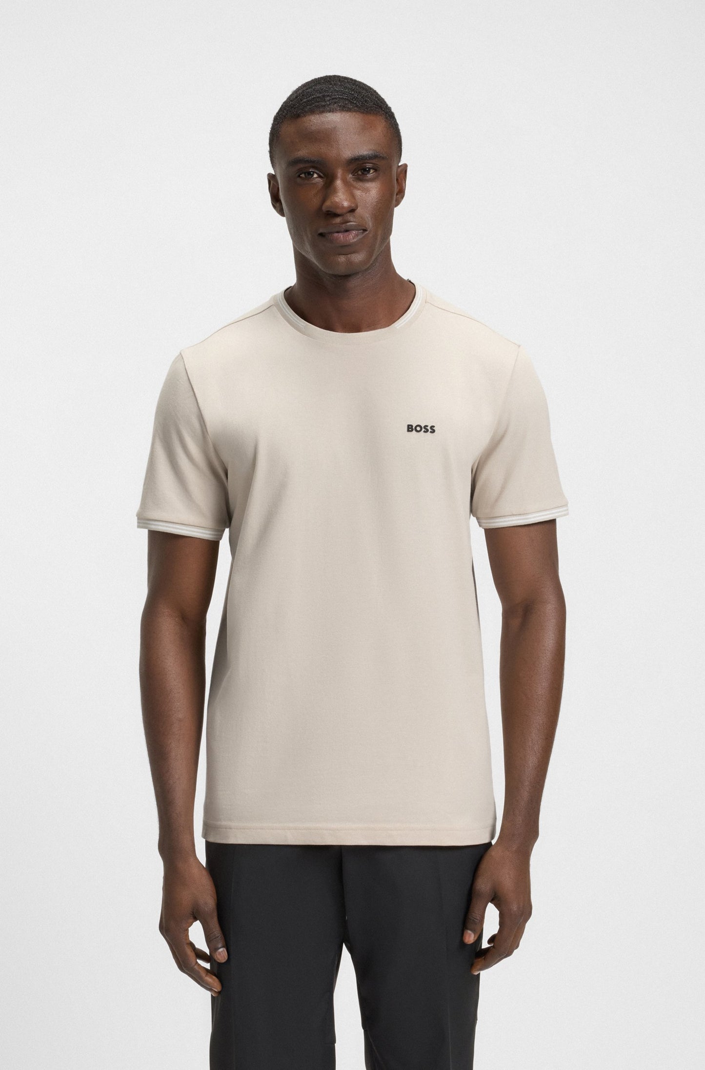 Camiseta de algodón elástico con rayas y logotipo.